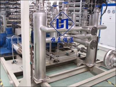L-CNG柱塞泵进液气液分离器